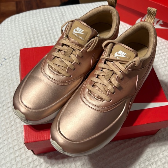 Nike air max Thea - Picture 1 of 4